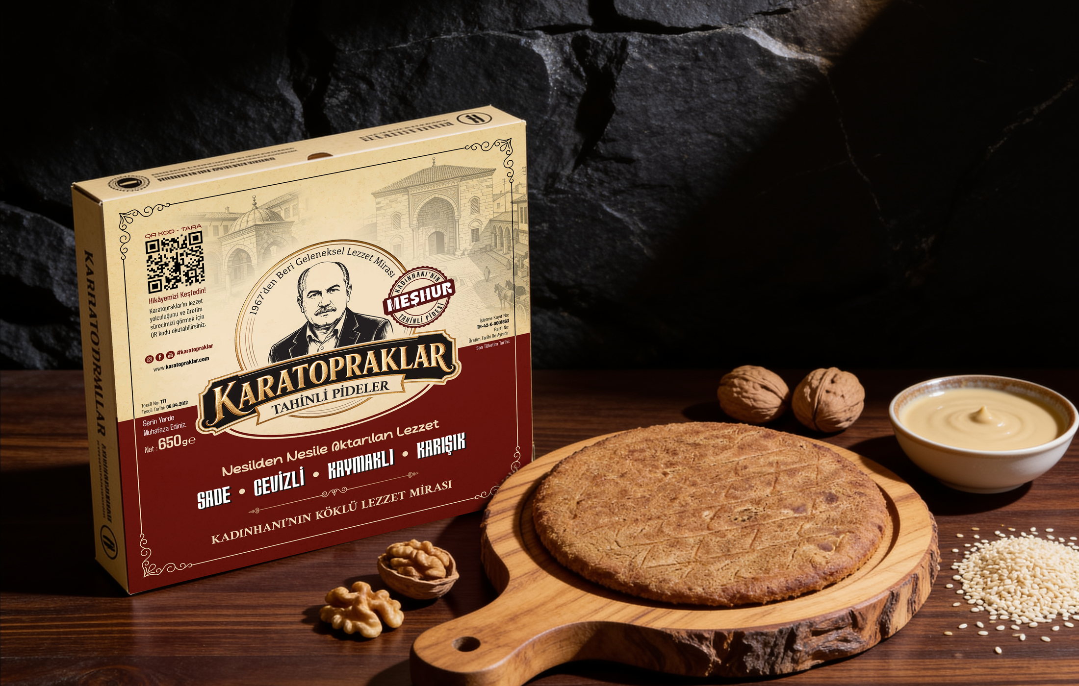 Karatopraklar kutu ambalajı ve tahinli pide konsepti